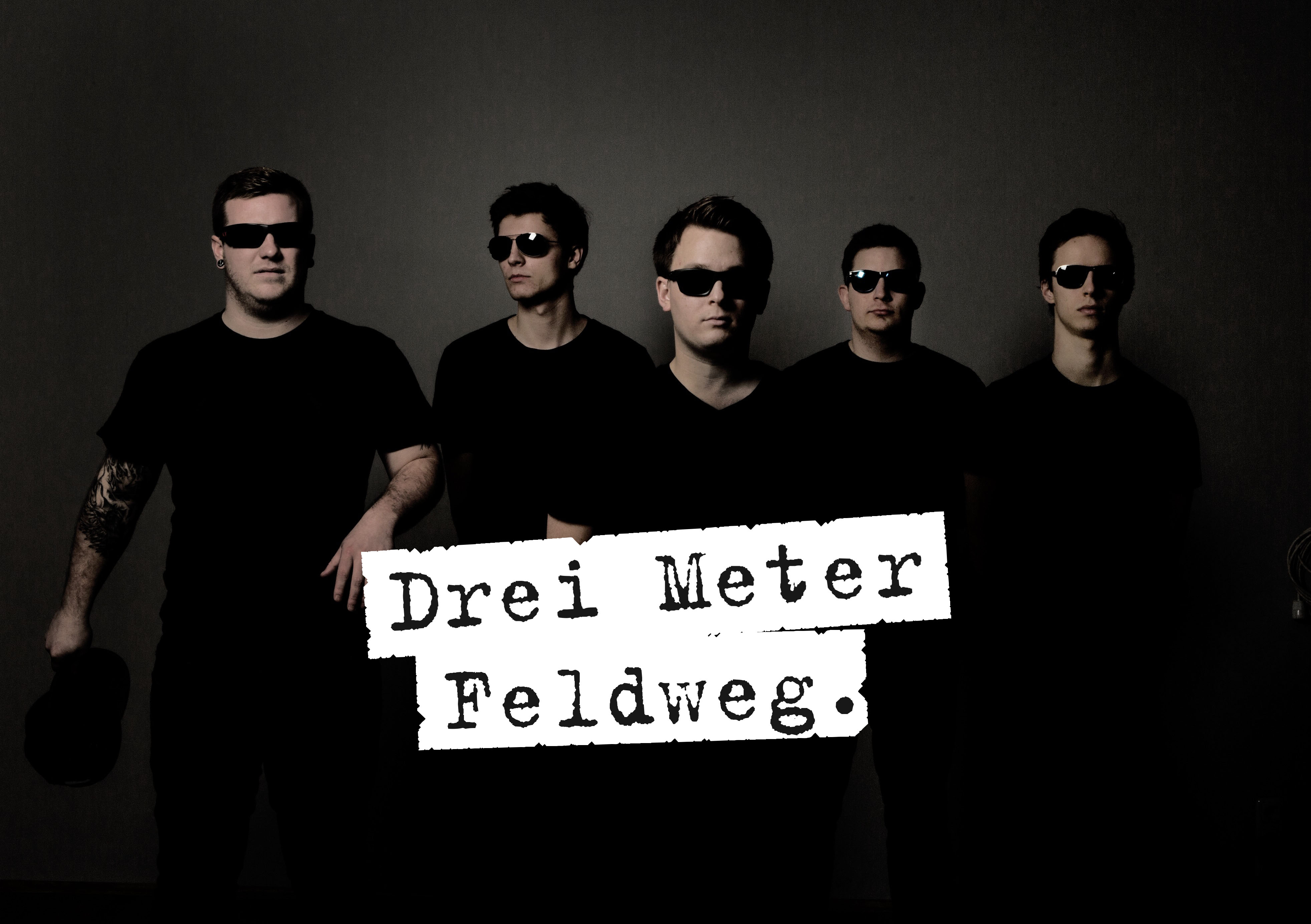 Drei Meter Feldweg